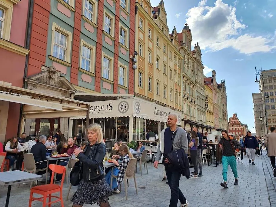 Rynek Pod Fredra Apartment Wroclaw Poland