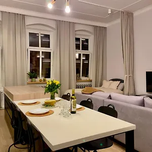 Apartment Spacious In The Center- Main Square 300m, Wroclaw