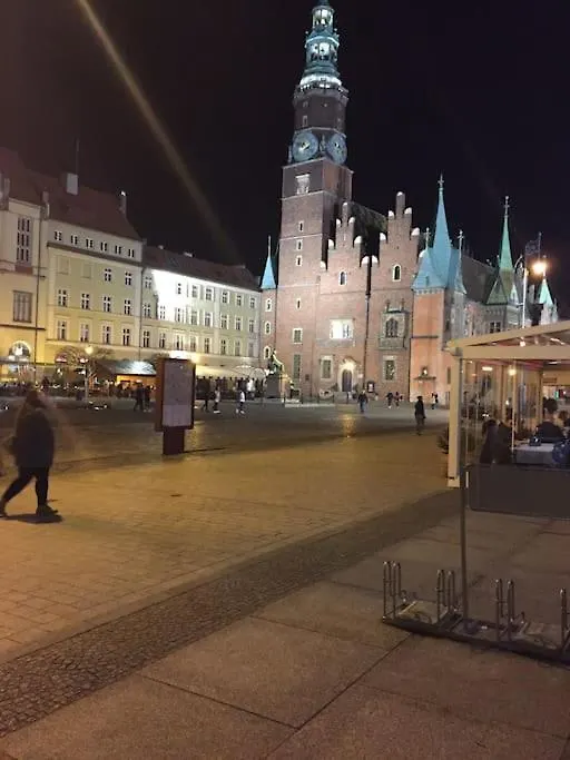 Rynek Pod Fredra Apartment Wroclaw