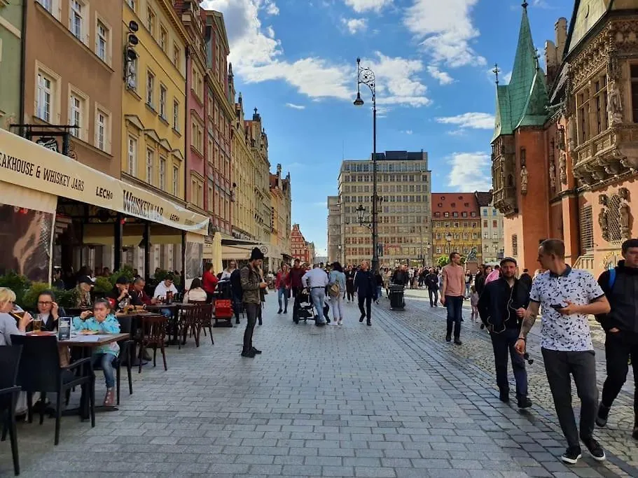Rynek Pod Fredra Apartment Wroclaw