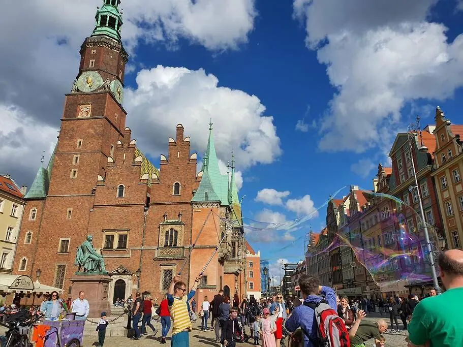 Rynek Pod Fredra Apartment Wroclaw